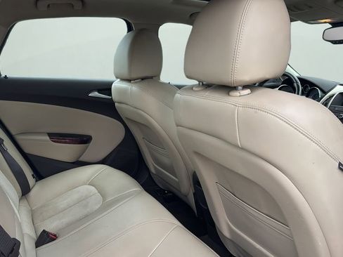 Used 2013 Buick Verano Convenience FWD image 16