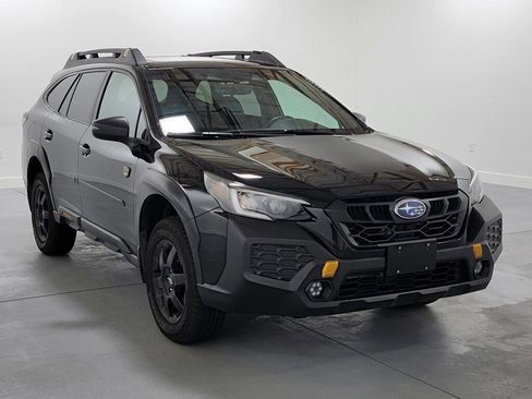 Used 2025 Subaru Outback Wilderness image 2