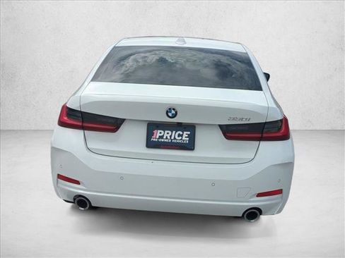 Used 2026 BMW 330i Sedan w/ Convenience Package RWD image 7
