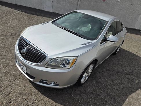 Used 2013 Buick Verano FWD image 9