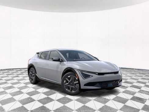 New 2025 Kia EV6 Light image 11