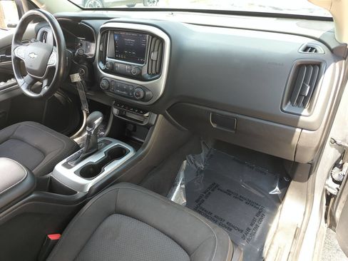 Certified 2022 Chevrolet Colorado LT w/ Redline Special Edition RWD image 25
