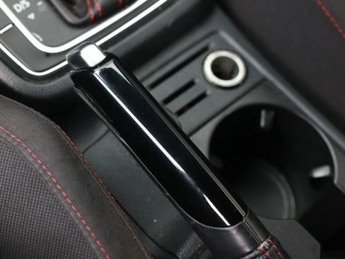 Used 2017 Volkswagen GTI Sport FWD image 39