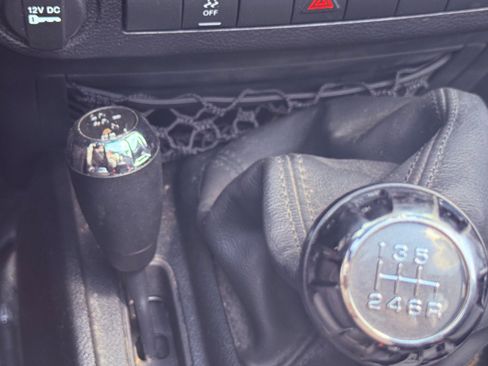 Used 2012 Jeep Wrangler Sport w/ Connectivity Group AWD/4WD image 8