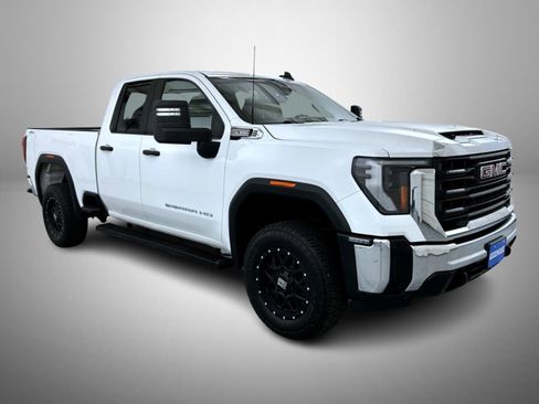 Used 2024 GMC Sierra 2500 Pro w/ 1SA Pro Safety Plus Package AWD/4WD image 3