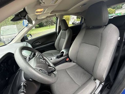 Used 2022 Honda HR-V EX image 11