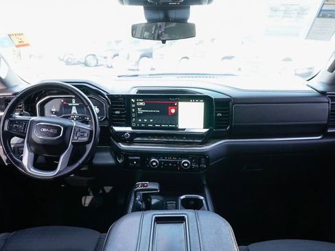 Used 2022 GMC Sierra 1500 Elevation image 24