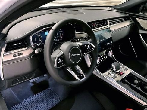 New 2024 Jaguar XF R-Dynamic SE image 7