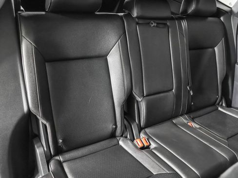 Used 2020 Volkswagen Atlas Cross Sport SE w/ Panoramic Sunroof Package image 41