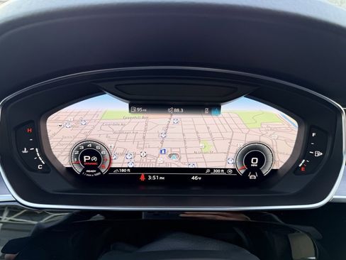 Certified 2022 Audi A8 L 3.0T w/ Executive Package image 32