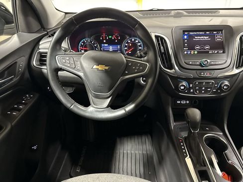 Used 2023 Chevrolet Equinox LT FWD image 11