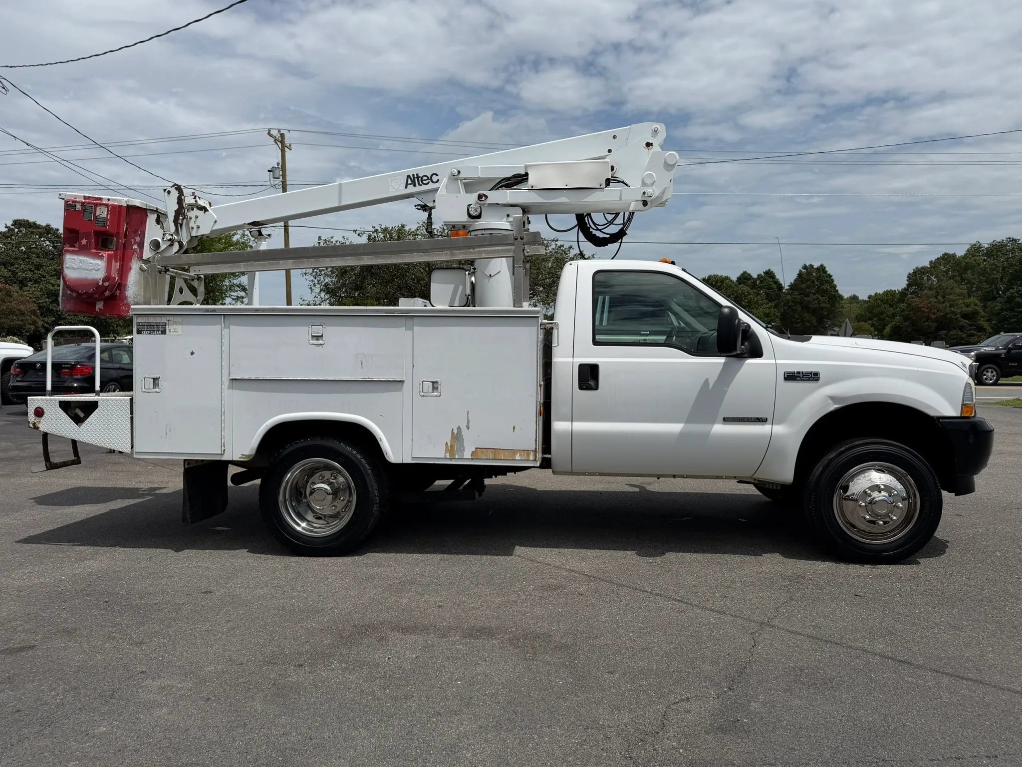 Used 2002 Ford F450 2WD Regular Cab Super Duty image 4