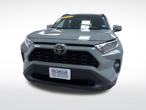 Used 2021 Toyota RAV4 XLE Premium AWD/4WD image 3