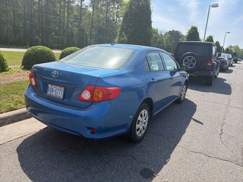 Used 2009 Toyota Corolla FWD image 7