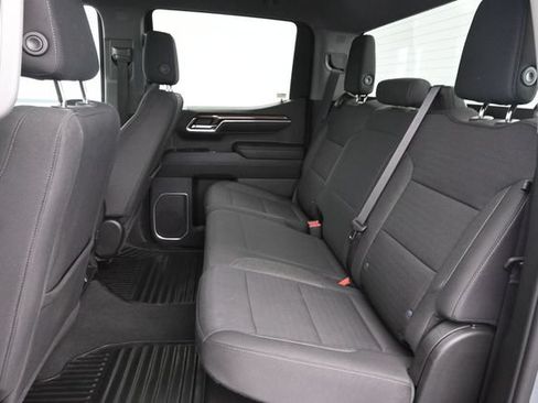 Used 2023 Chevrolet Silverado 1500 LT AWD/4WD image 27