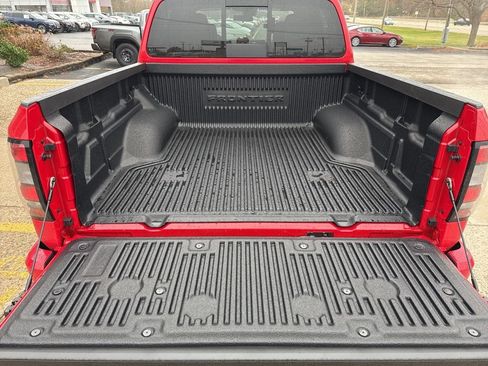 New 2026 Nissan Frontier SV image 18