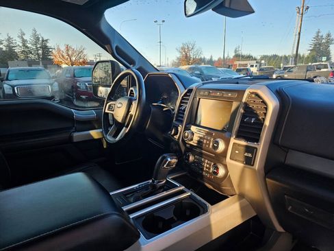 Used 2017 Ford F150 Lariat w/ Equipment Group 502A Luxury image 12