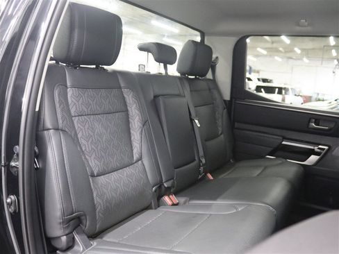 Used 2023 Toyota Tundra Limited AWD/4WD image 18