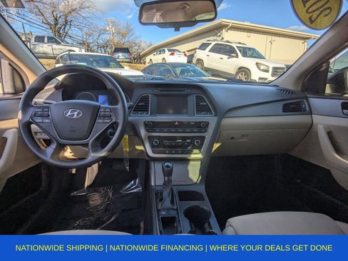 Used 2016 Hyundai Sonata SE image 19