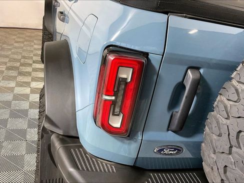Used 2022 Ford Bronco Badlands AWD/4WD image 28