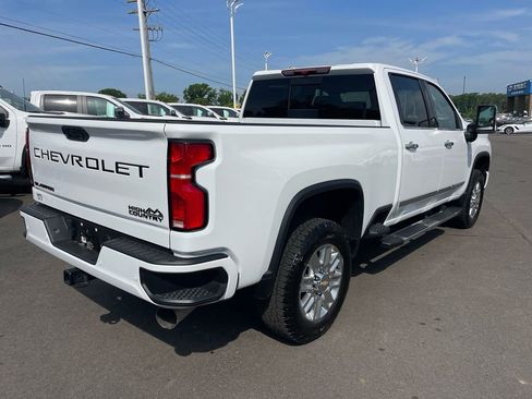 Used 2024 Chevrolet Silverado 2500 High Country w/ Max Trailering Package image 5