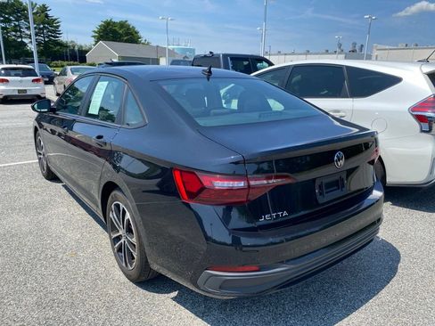 Used 2023 Volkswagen Jetta Sport FWD image 9