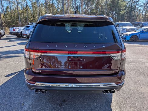 Certified 2022 Lincoln Aviator Reserve w/ Elements Package Plus image 6