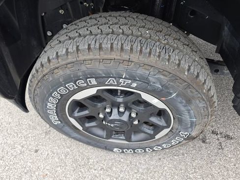 Used 2026 RAM 2500 Laramie AWD/4WD image 9
