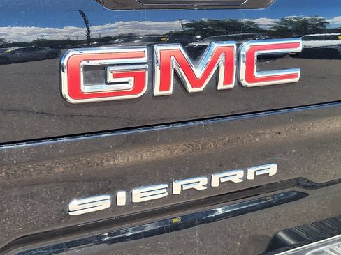 Certified 2024 GMC Sierra 1500 SLT RWD image 7