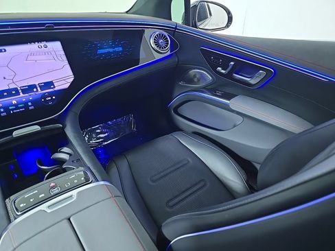 Certified 2023 Mercedes-Benz EQS AMG 4MATIC image 25