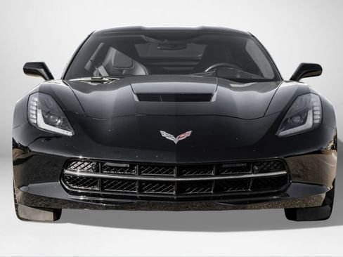 Used 2016 Chevrolet Corvette Stingray Coupe w/ 3LT Preferred Equipment Group image 3