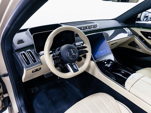 Used 2024 Mercedes-Benz S 63 AMG S image 9