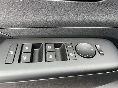 Used 2024 Hyundai Kona SEL AWD/4WD image 26