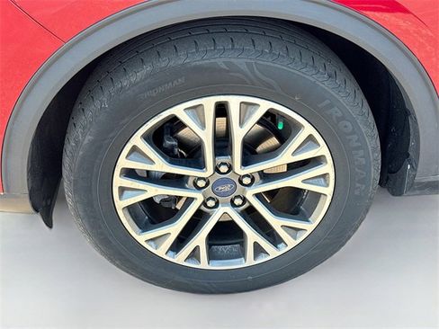 Used 2020 Ford Escape SEL image 32