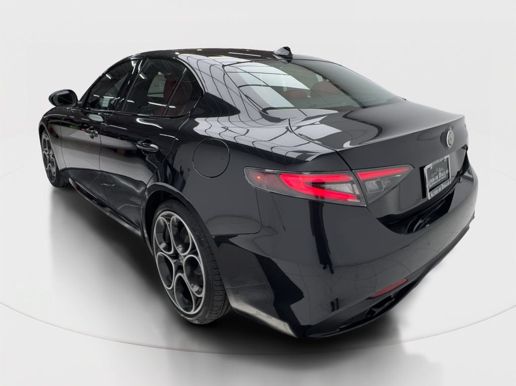New 2026 Alfa Romeo Giulia RWD image 9
