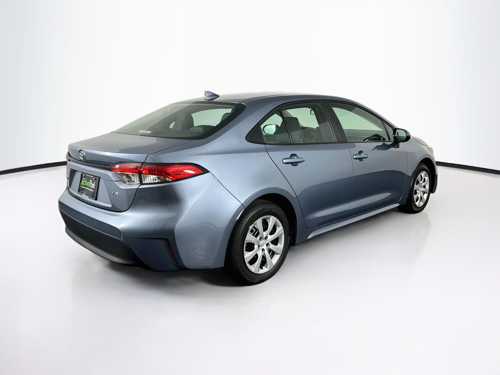 Used 2026 Toyota Corolla LE FWD image 9