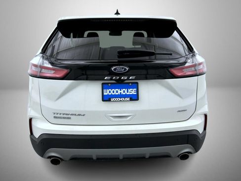 Used 2024 Ford Edge Titanium AWD/4WD image 6