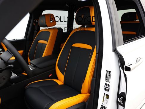 New 2026 Rolls-Royce Cullinan image 2