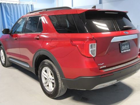 Used 2023 Ford Explorer XLT w/ Equipment Group 202A image 30