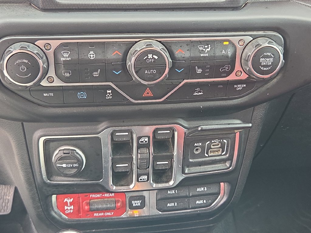 Used 2023 Jeep Wrangler Unlimited Rubicon 4xe AWD/4WD image 41