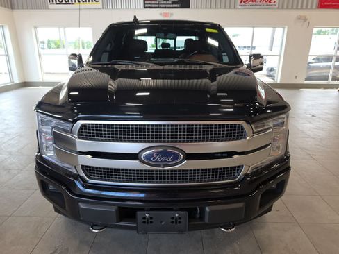 Used 2020 Ford F150 Platinum w/ Technology Package AWD/4WD image 3