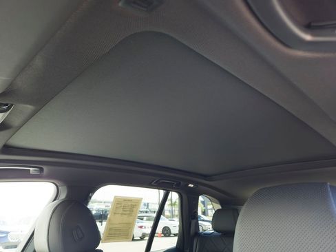 Used 2023 BMW X5 xDrive40i w/ Climate Comfort Package image 15