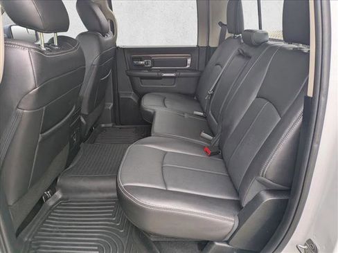 Used 2017 RAM 1500 Laramie w/ Convenience Group image 17