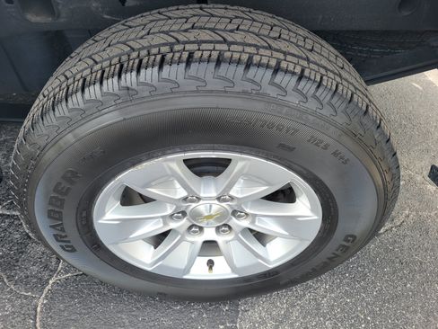 Certified 2021 Chevrolet Silverado 1500 LT RWD image 41