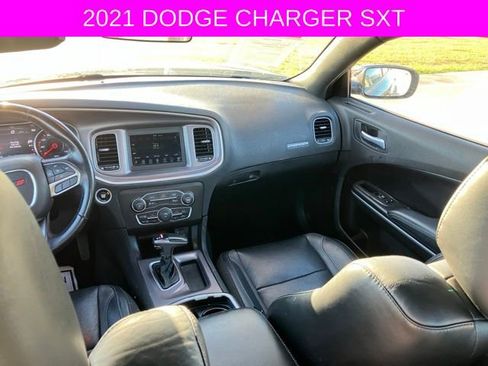 Used 2021 Dodge Charger SXT w/ Leather Interior Group image 18