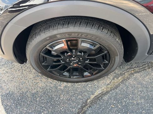 Used 2022 Kia Telluride SX w/ SX Prestige Package AWD/4WD image 10