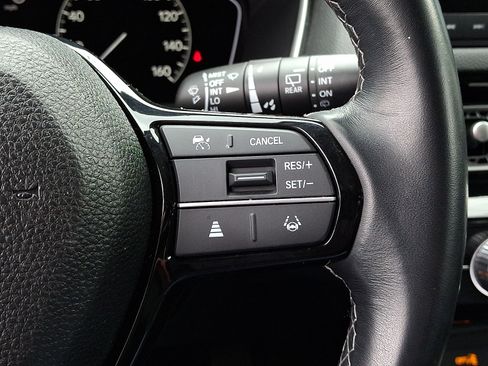 Used 2023 Honda Civic EX-L image 17