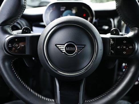 Used 2023 MINI Cooper S image 30