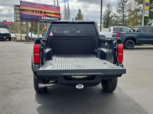 New 2026 Toyota Tacoma TRD Off-Road AWD/4WD image 9