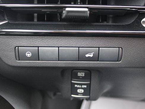 Certified 2025 Nissan Murano SV AWD/4WD image 25